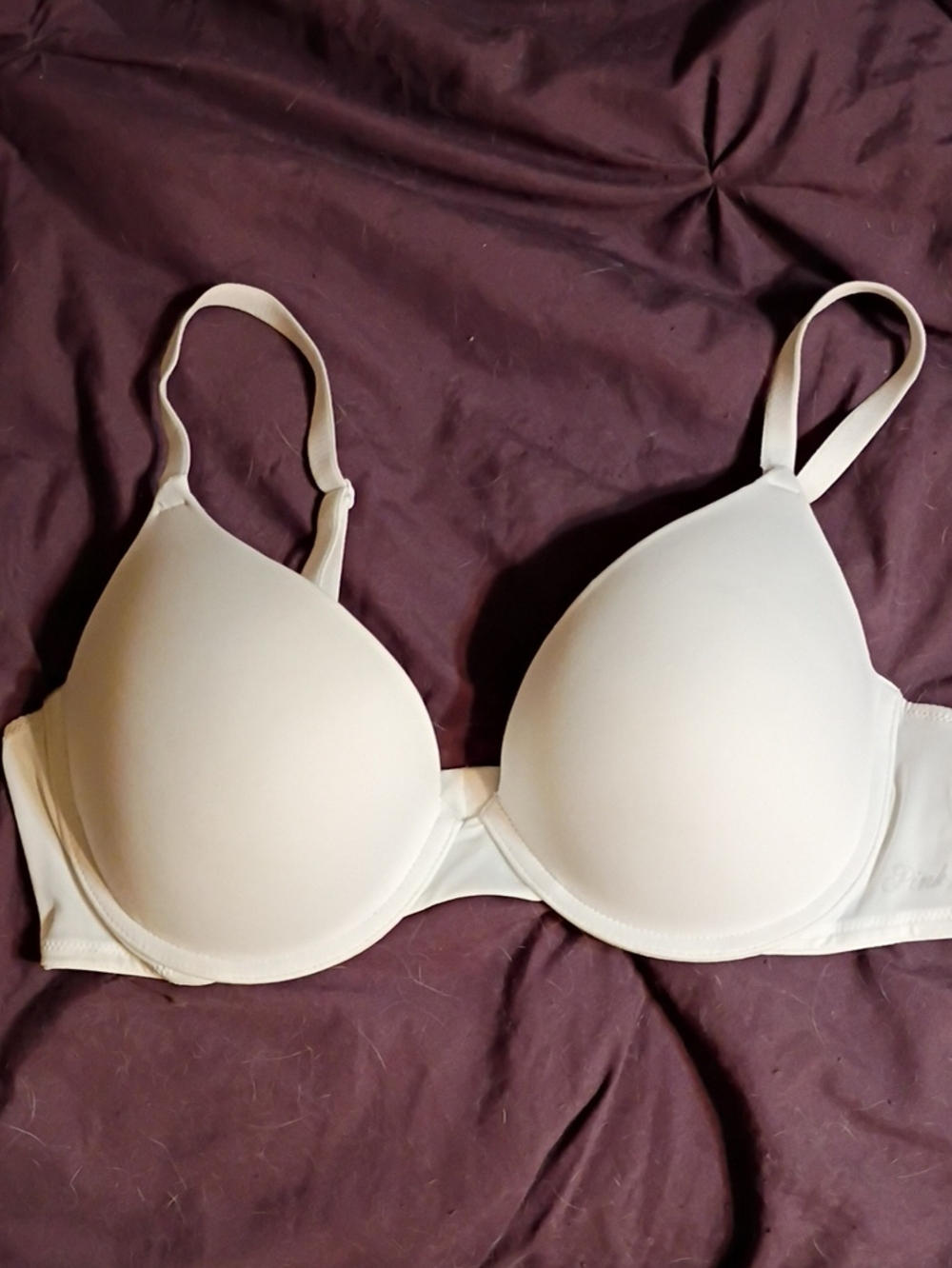 Everyday T-Shirt Bra in White - Smooth Underwire Support